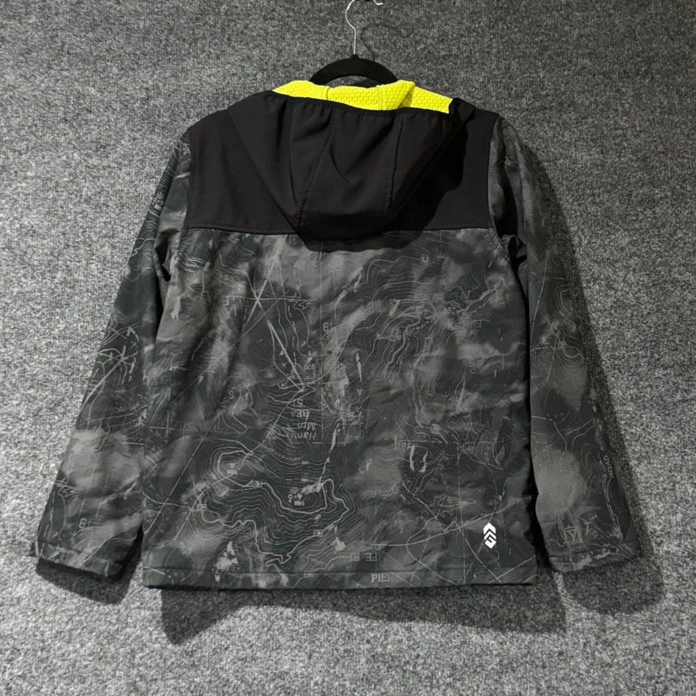 Free Country Softshell Jacket Boys 14/16 Grey Black Excellent Topo Map Hooded